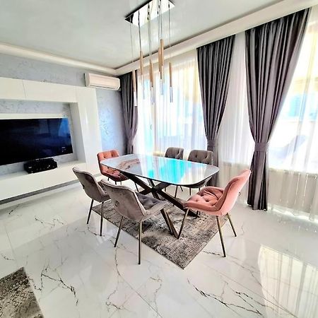 Spacious Prestige Penthouse Warna Zewnętrze zdjęcie