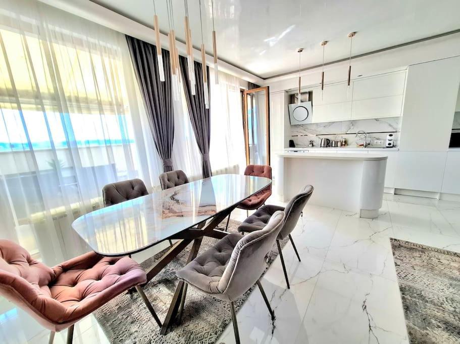 Spacious Prestige Penthouse Warna Zewnętrze zdjęcie