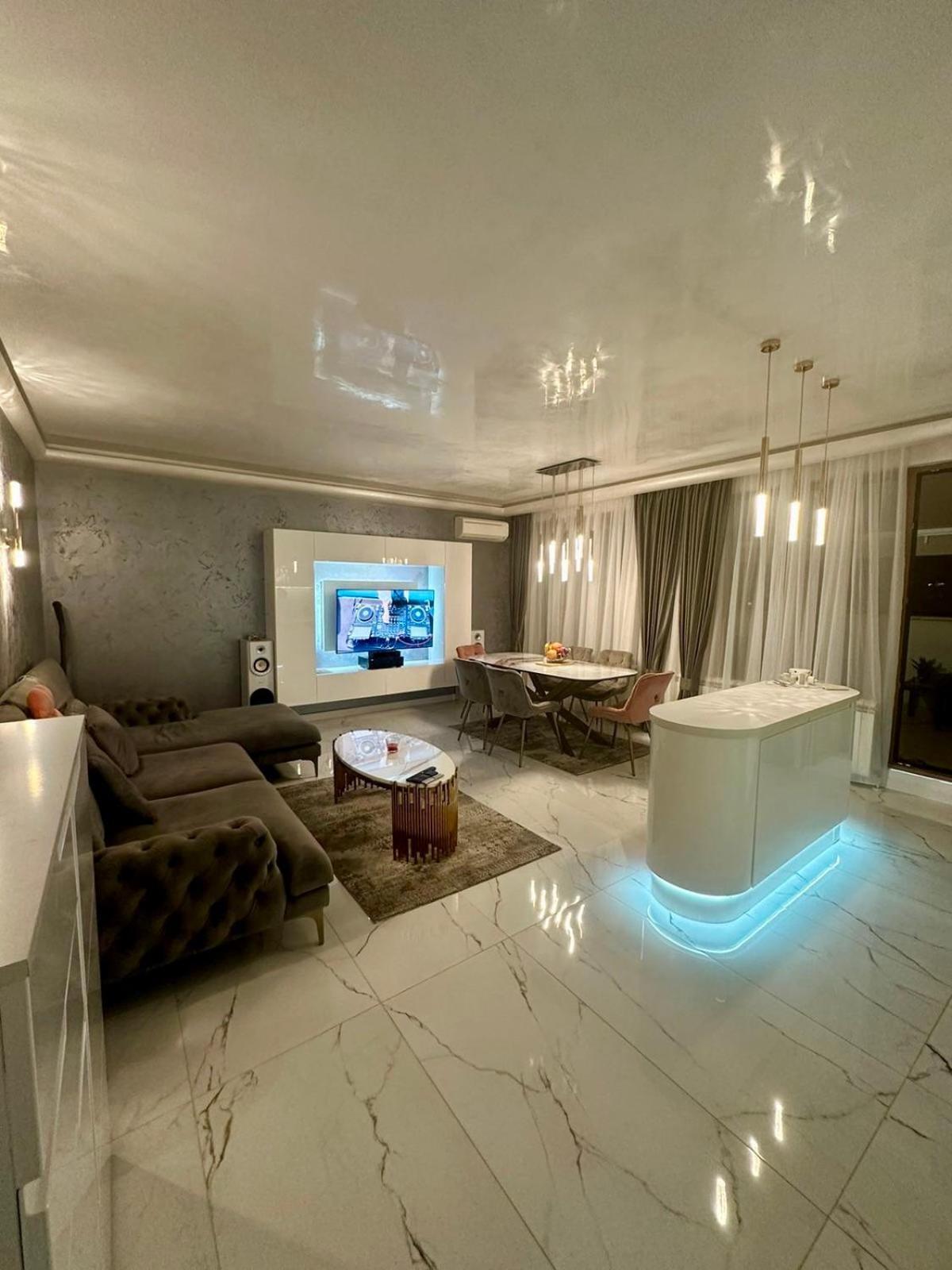 Spacious Prestige Penthouse Warna Zewnętrze zdjęcie